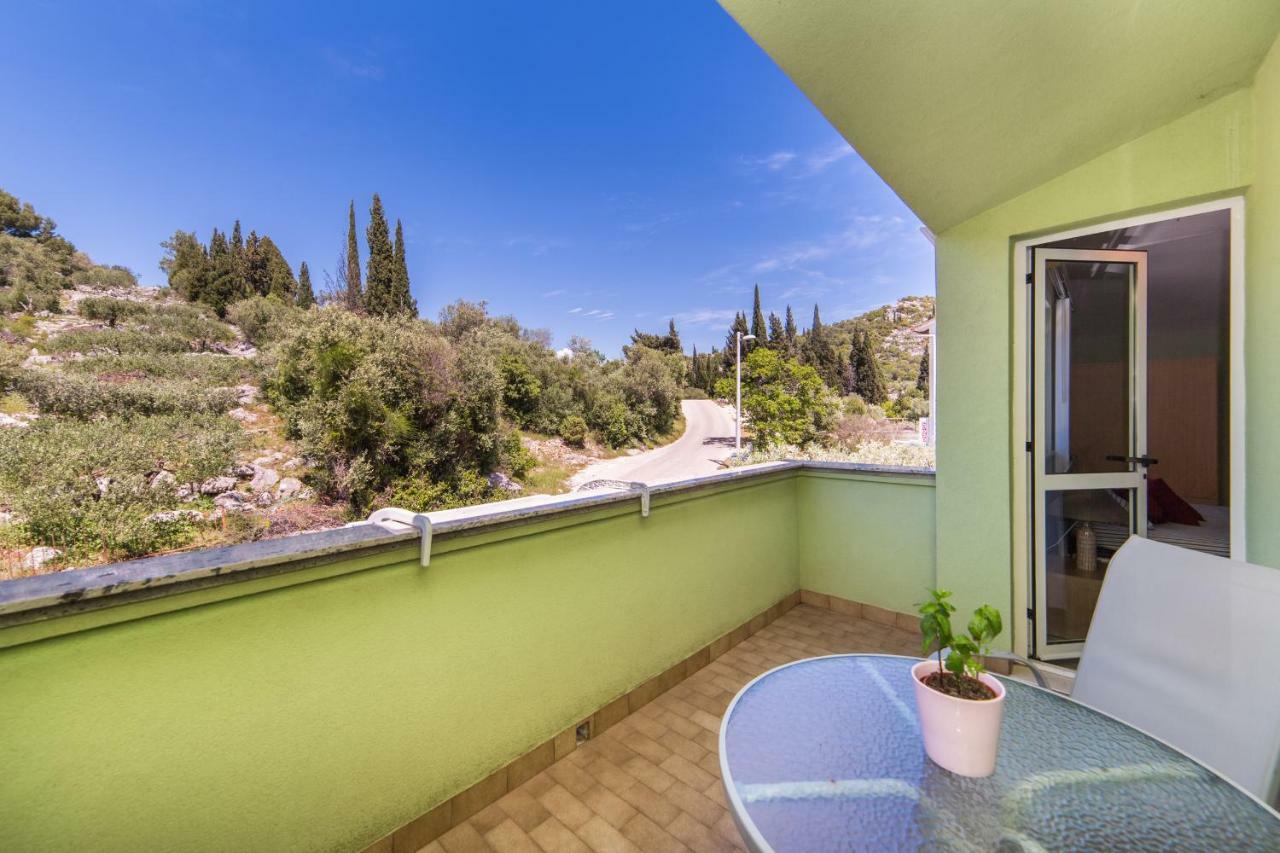 Apartments 7+ بلاتشي المظهر الخارجي الصورة