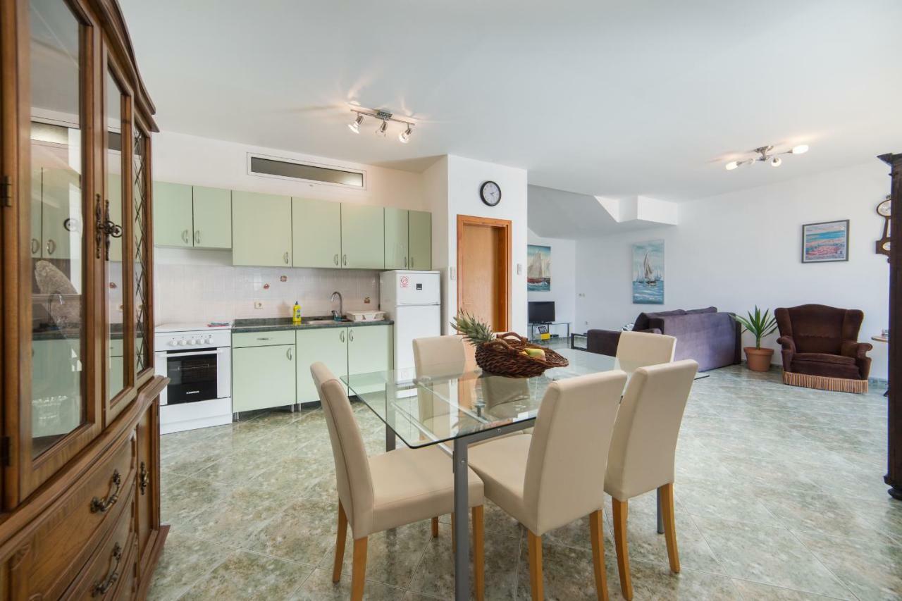 Apartments 7+ بلاتشي المظهر الخارجي الصورة